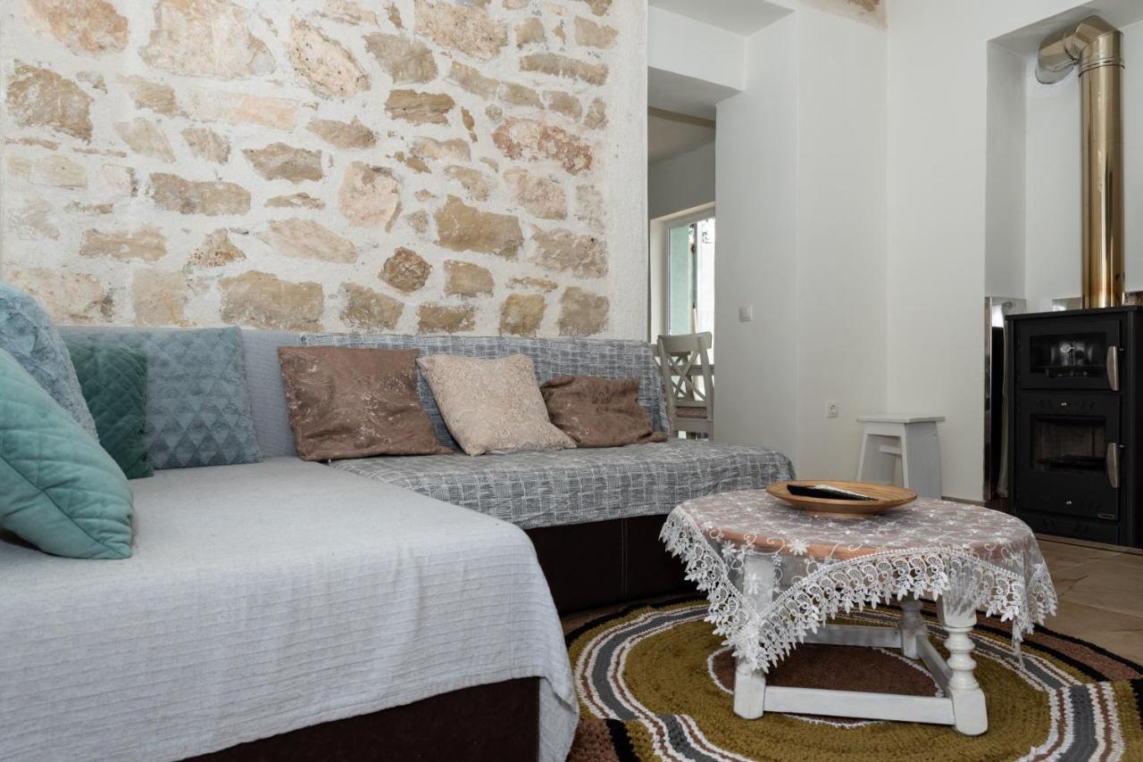 Villa Casa Zervos - Abode Of Light à Loutráki Extérieur photo